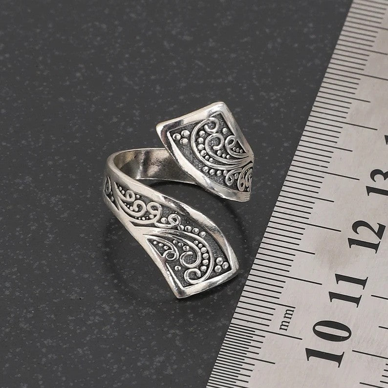 Retro Fashion Minimalism Personality Female Ring