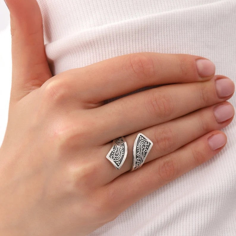 Retro Fashion Minimalism Personality Female Ring