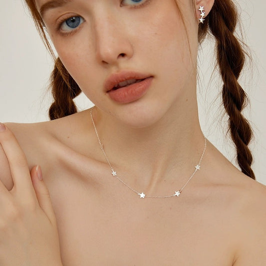 Exquisite And Versatile Women's Necklace