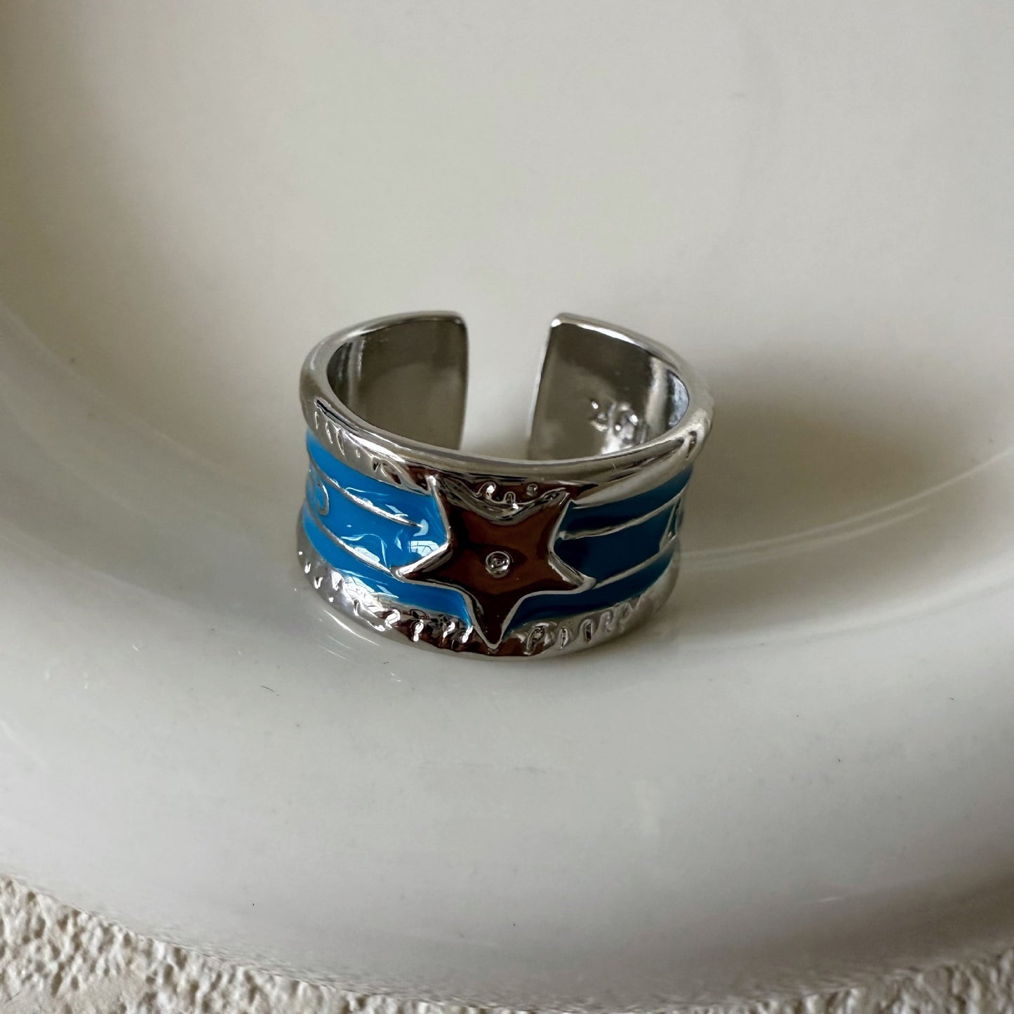 Retro Distressed XINGX Drop Oil Ring Light Luxury Exquisite Ins Style